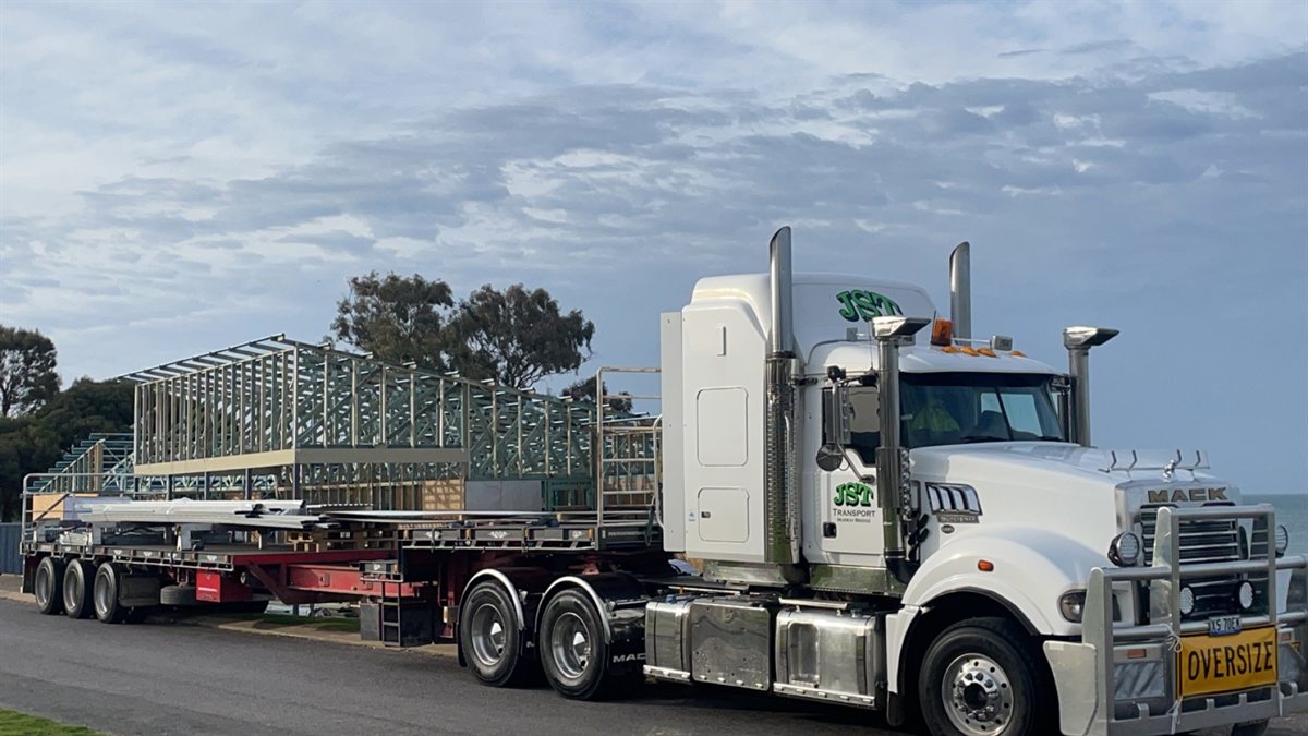 Oversize Structural Building Modules on Flatbed